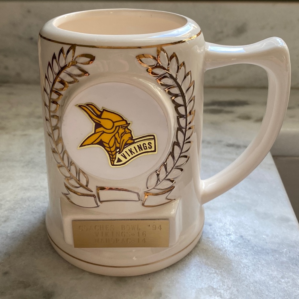 Vintage trophy mug
